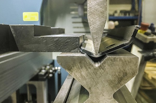 dobra de chapas e perfis